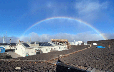 Rainbow frames NOAA’s Mauna Loa Observatory